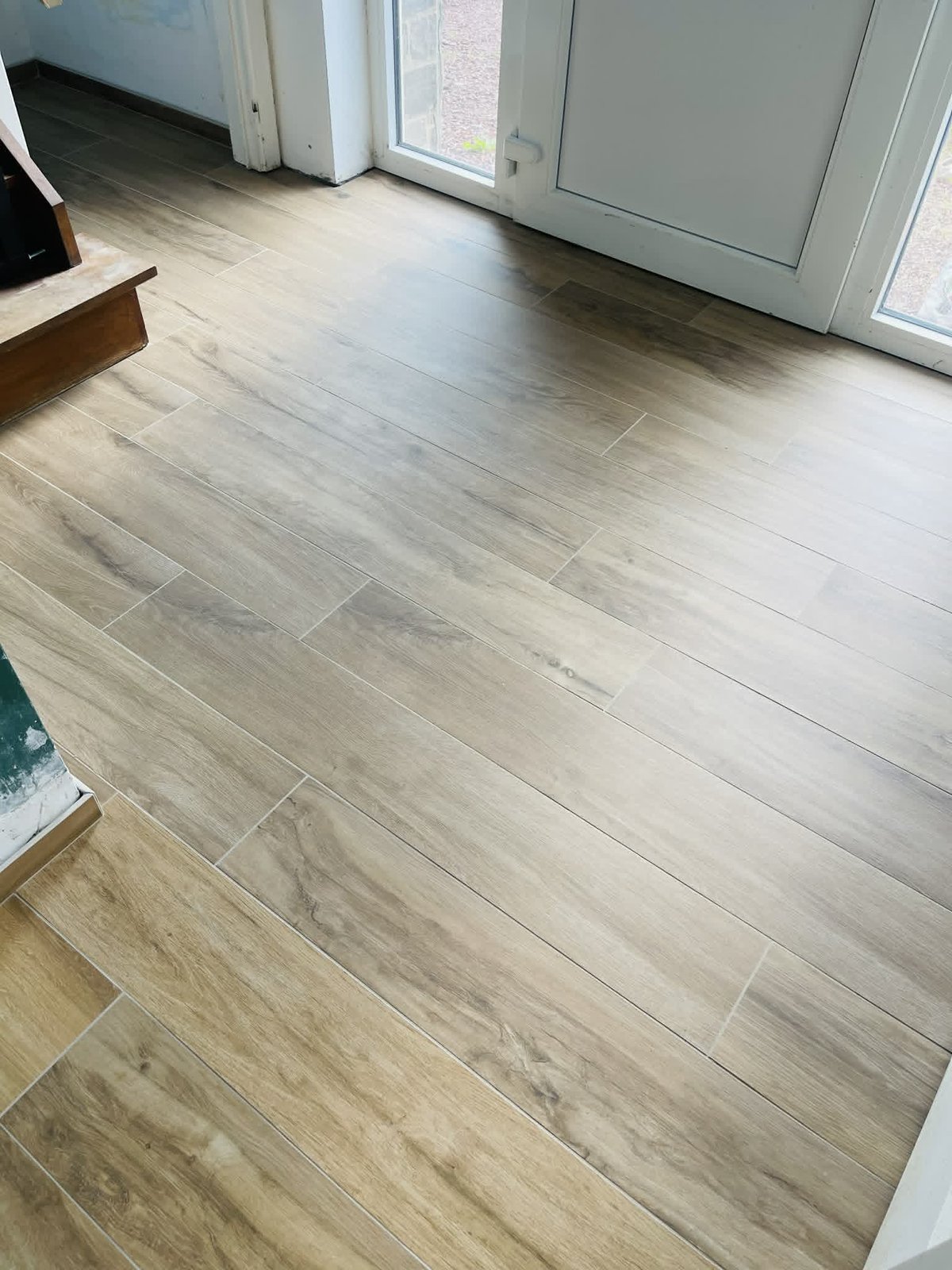 Entrée avec sol imitation parquet